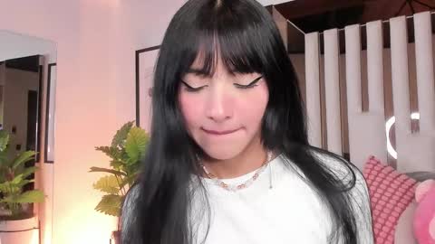 Snapshot of kitty_eliffe chatting on November 2025 11:03:01 PM kitty online show from November 2025 11:03:01 PM