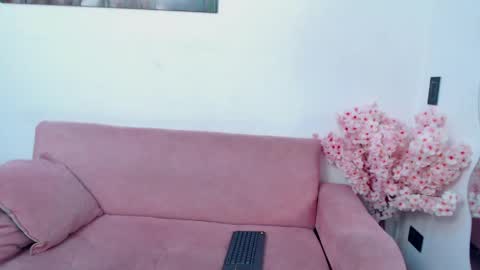 kitty_f00x online show from April 2026 08:59:02 PM