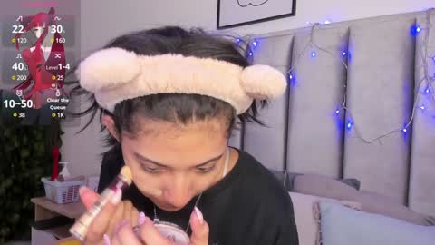 Snapshot of kitty_gang chatting on January 2025 02:26:01 AM Camila online show from January 2025 02:26:01 AM