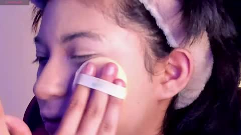 Snapshot of kitty_gang chatting on February 2025 02:18:01 AM Camila online show from February 2025 02:18:01 AM