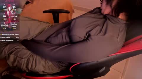 Snapshot of kitty_gang chatting on March 2025 08:48:01 AM Camila online show from March 2025 08:48:01 AM