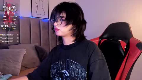 Snapshot of kitty_gang chatting on March 2025 05:49:02 AM Camila online show from March 2025 05:49:02 AM