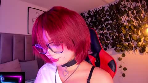 Snapshot of kitty_gang chatting on September 2025 02:23:01 AM Camila online show from September 2025 02:23:01 AM