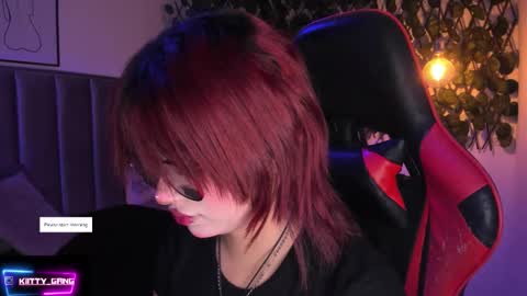 Snapshot of kitty_gang chatting on November 2025 02:12:01 AM Camila online show from November 2025 02:12:01 AM