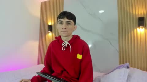 kitty_gill online show from December 2024 11:33:02 AM
