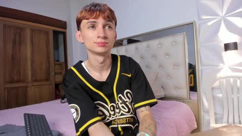 kitty_gill online show from January 2025 03:27:02 AM