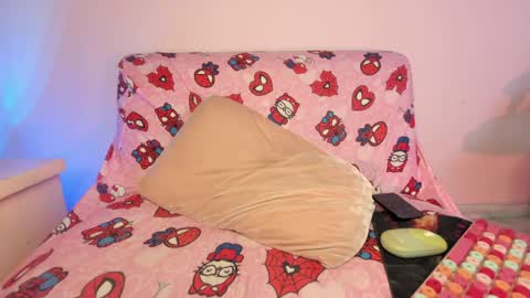 kitty_kryss online show from May 2026 02:01:02 PM
