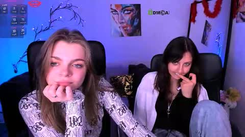 Snapshot of kitty_layy chatting on December 2025 02:20:01 AM kitty online show from December 2025 02:20:01 AM