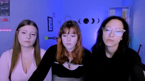 Snapshot of kitty_layy chatting on December 2025 08:13:02 PM kitty online show from December 2025 08:13:02 PM