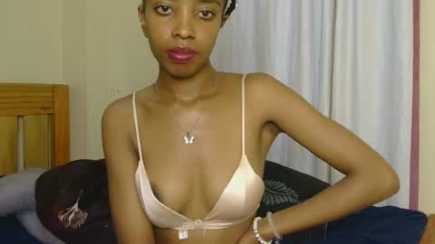 Snapshot of kitty_piee chatting on July 2026 10:26:01 PM sugar plum online show from July 2026 10:26:01 PM