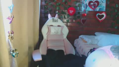 Snapshot of kitty_rousse69 chatting on February 2026 12:05:02 PM Daniela Ferreira online show from February 2026 12:05:02 PM