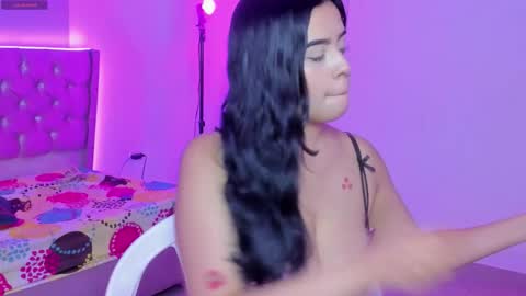 Snapshot of kitty_violet11 chatting on February 2026 09:22:01 PM kitty_violet11 online show from February 2026 09:22:01 PM