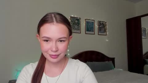 Snapshot of kittyangel00 chatting on March 2026 12:21:01 PM kittyangel00 online show from March 2026 12:21:01 PM