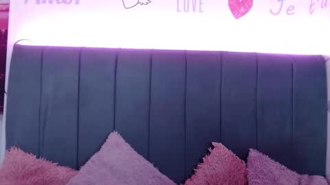 Snapshot of kittybrookex chatting on September 2025 05:23:01 PM Valery online show from September 2025 05:23:01 PM