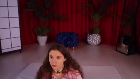 Snapshot of kittycaitlin chatting on October 2025 07:56:01 PM Katya online show from October 2025 07:56:01 PM