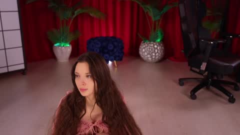 Snapshot of kittycaitlin chatting on December 2025 12:40:02 AM Katya online show from December 2025 12:40:02 AM