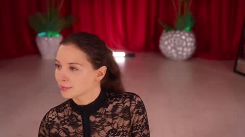 Snapshot of kittycaitlin chatting on December 2025 12:59:02 AM Katya online show from December 2025 12:59:02 AM