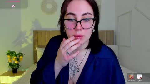 Shira online show from April 2026 07:25:02 AM