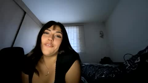 kittygatitacalientita online show from July 2026 09:50:01 PM