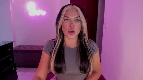 Sari bell online show from February 2025 12:39:02 PM