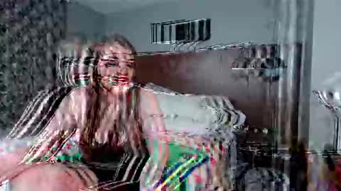 Snapshot of kittykat_1999 chatting on January 2025 03:54:01 AM kittykat 1999 online show from January 2025 03:54:01 AM