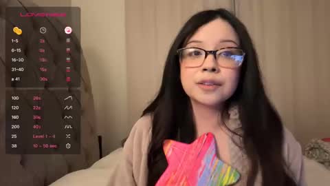 Snapshot of kittymia8 chatting on January 2025 08:46:02 AM mia online show from January 2025 08:46:02 AM