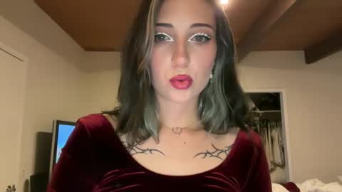 kittypurr79 online show from December 2024 05:47:02 AM