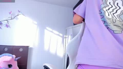 kitty online show from May 2026 09:53:01 PM