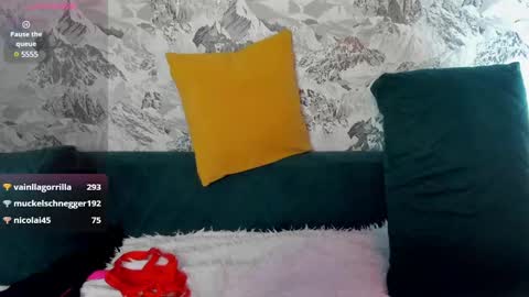 Snapshot of kittyy_cuttie chatting on March 2025 01:36:01 PM kittyy online show from March 2025 01:36:01 PM