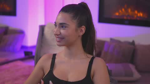 Snapshot of kity_sweet chatting on January 2025 02:18:01 PM Erika online show from January 2025 02:18:01 PM