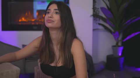 Snapshot of kity_sweet chatting on January 2025 02:36:01 PM Erika online show from January 2025 02:36:01 PM