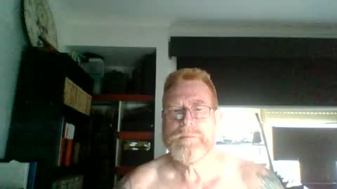 Snapshot of kiwi_boss61 chatting on June 2026 01:03:01 AM kiwi_boss61 online show from June 2026 01:03:01 AM