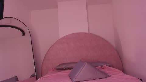 Kkira  online show from May 2026 11:50:01 AM