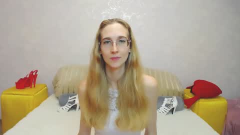 Klary online show from December 2024 08:34:01 AM