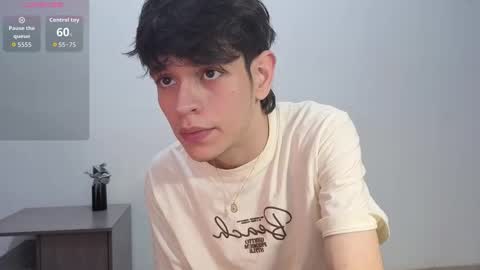 Snapshot of klaus_sunrise chatting on January 2026 12:24:01 AM klaus online show from January 2026 12:24:01 AM