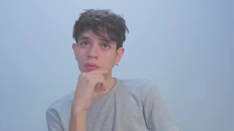 Snapshot of klaus_sunrise chatting on February 2026 07:25:01 AM klaus online show from February 2026 07:25:01 AM