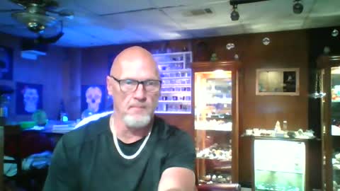 MrKleeen online show from June 2026 06:55:02 AM