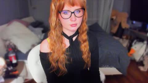 Klementinafanslyklementina6661 online show from December 2025 08:35:01 PM