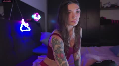 Snapshot of kleofox chatting on September 2025 11:11:02 AM Alice online show from September 2025 11:11:02 AM