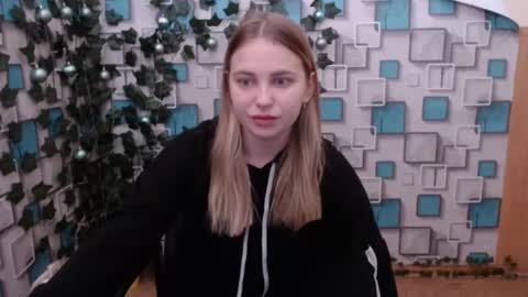 klerkarina online show from December 2024 06:33:01 AM