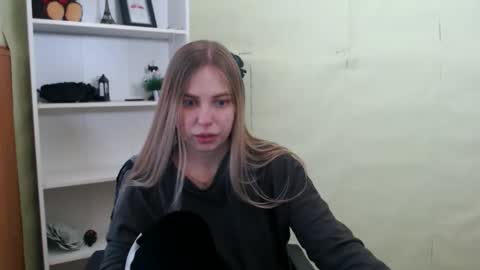klerkarina online show from February 2025 12:01:02 PM