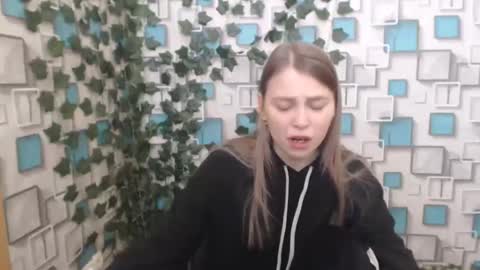 klerkarina online show from February 2025 09:01:01 AM