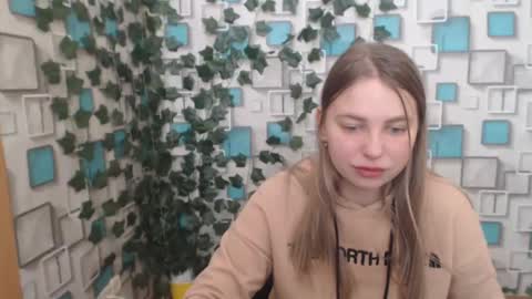klerkarina online show from March 2025 08:59:01 AM