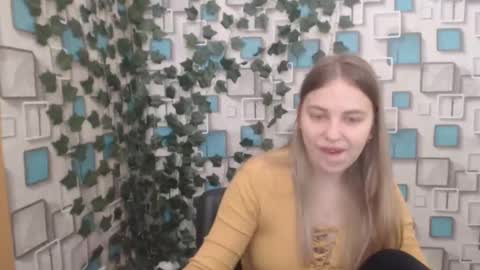 klerkarina online show from March 2025 05:43:02 AM