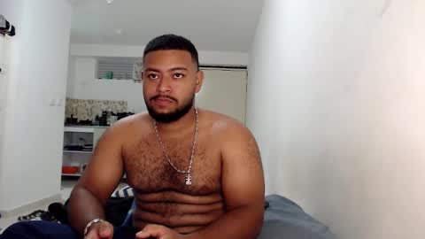 kleyton online show from February 2025 09:28:01 PM