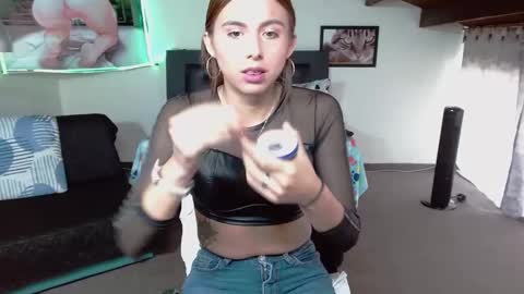 Kloe deker online show from March 2025 02:18:01 PM