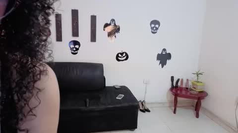 Snapshot of kloewolf chatting on October 2025 02:50:01 PM Kloe online show from October 2025 02:50:01 PM