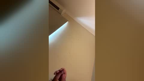 Snapshot of kmask16 chatting on April 2026 12:59:02 AM kmask16 online show from April 2026 12:59:02 AM