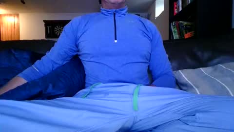 Knight3975 online show from May 2026 02:22:01 PM