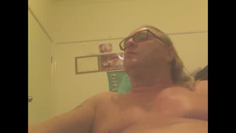 knobout online show from December 2024 05:59:01 PM